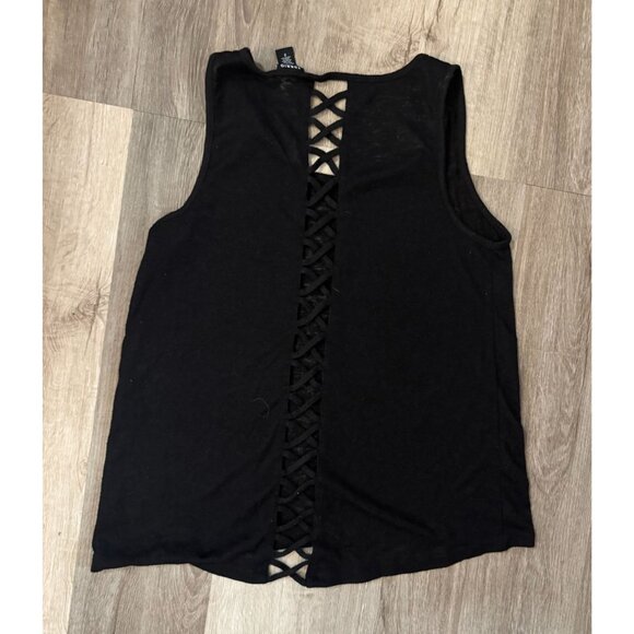 Torrid Womens Size 2 Black Sleeveless Tank Top With Lace-Up Back - Picture 3 of 4